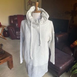 Soft Surroundibgs comfy beachcomber pullover